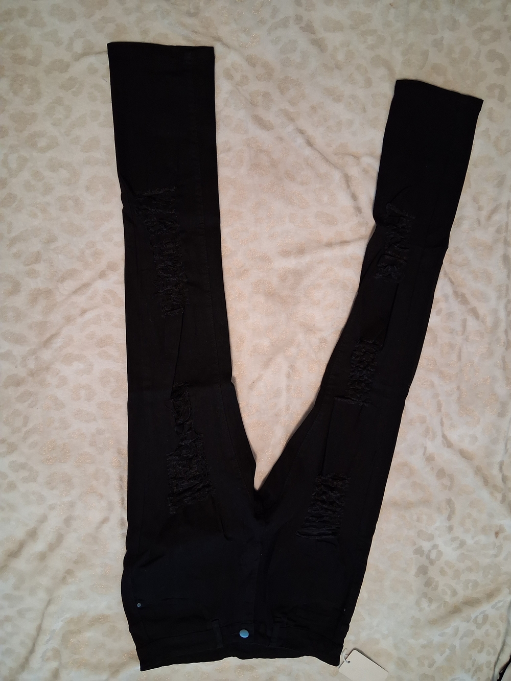 Amazon Black Slim Fit Men’s Jeans with Distressed Knees